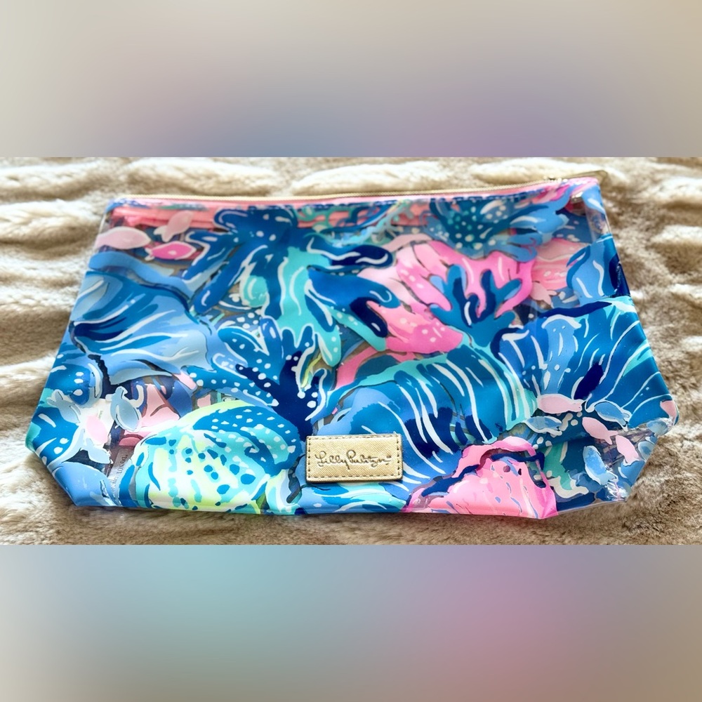 NWOT Lilly Pulitzer Blue and Pink Floral Pouch